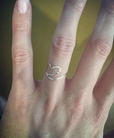 Dainty Ring Tattoos For Women, Ring Tattoos For Women, Tatoo Ring, Wedding Band Tattoo, Tattoo Wedding, Band Tattoos, Weddings Idea, Wedding Finger, Finger Band