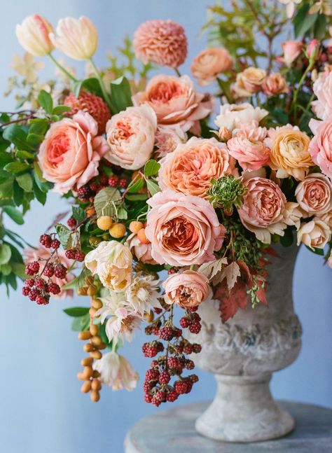 Have Inspiration, Beautiful Flower Arrangements, Beautiful Bouquet, Beautiful Blooms, Design Floral, Love Flowers, Pretty Flowers, Floral Decor, Silk Flowers