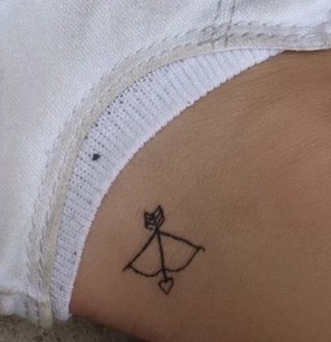 Harry Styles And Taylor Swift Tattoo, Song Of Achilles Tattoo, Suntan Tattoo, Achilles Tattoo, Tattoo Kiss, Aesthetic Heaven, Sagittarius Tattoo, Lyrics Tattoo, Song Of Achilles