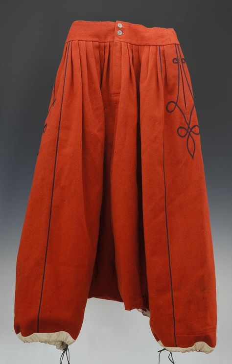 French; 2nd Regiment Zouaves de Marche, Sergeant-Major Adrien Auguster Loyer's uniform, c.1893. All items of uniform are 1879 models. Trousers Zouave Pants, Algerian Fashion, French Colonial, Military Art, Military Inspired, Military Uniform, Traditional Clothing, Historical Clothing, Military History