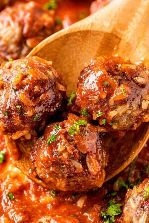 Baked Porcupine Meatballs, Homemade Red Sauce, Porcupine Meatballs Recipe, Sauce Video, Porcupine Meatballs, Meatballs And Rice, Meatball Dinner, Favorite Pasta Recipes, The Slow Roasted Italian