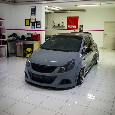 1,103 Likes, 5 Comments - Vauxhallmadnessuk!!👌 (@vauxhallmadnessuk) on Instagram: “Owner: @nykesha.slater  Facebook - vauxhallmadnessuk  Snapchat - vauxhallmadness  #vauxhall #opel…” Vauxhall Adam, Door Logo, Tuning Cars, Vauxhall Insignia, Hot Hatch, Vauxhall Corsa, Vauxhall Astra, Uk Homes, Car Mods