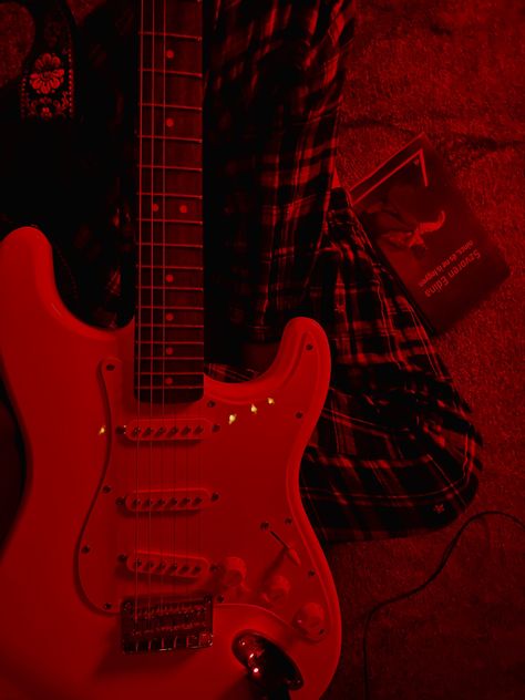 #aesthetic #guitar #guitarplayer #guitarist #red #decoration #fender #fenderguitars #fenderstratocaster #redaesthetics Electric Guitar Aesthetic, Rocker Aesthetic, Aesthetic Guitar, Guitar Aesthetic, Red Electric Guitar, Red Aesthetic Grunge, Rock Aesthetic, Rockstar Aesthetic, Guitar Obsession