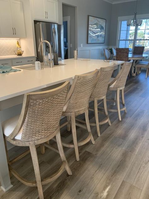 Best Swivel Bar Stools, Beach House Kitchens Table & Bar Stools, Comfortable Island Seating, Traditional Kitchen Bar Stools, Counter Stools Swivel With Back, Coastal Kitchen Counter Stools, X Back Counter Stool, Coastal Barstools Counter Stools, Breakfast Counter Stools