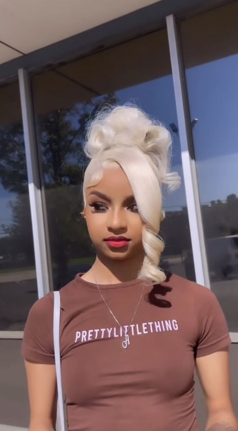 Gel Nails Spring, Blonde Barbie, Blonde Updo, Black Hair Updo Hairstyles, Blonde Ponytail, Frontal Wig Hairstyles, Black Ponytail Hairstyles, Birthday Hairstyles, Bun Updo