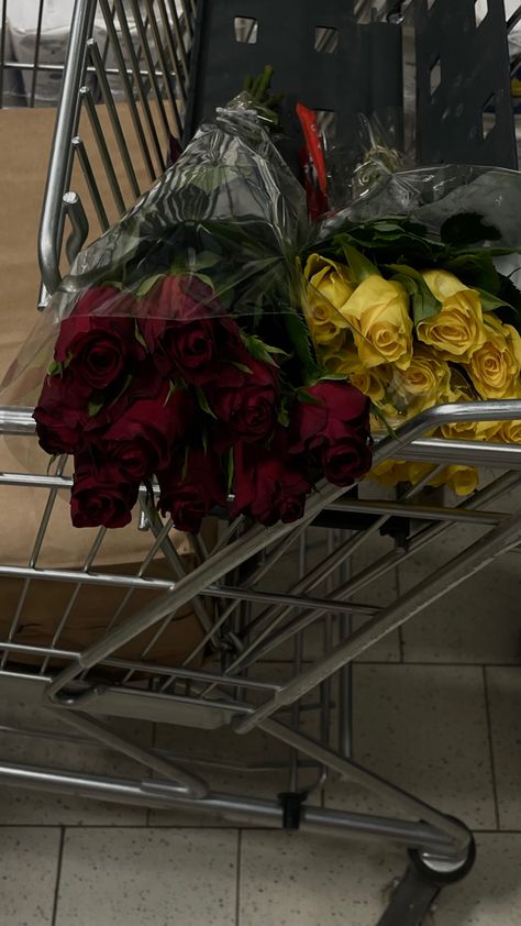 #roses #bouquet #shopping Roses Bouquet, Nothing But Flowers, Rose Bouquet, Rose Flower, Roses, Flowers, Quick Saves, Art