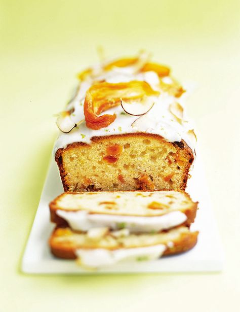 Make this mango and lime yogurt cake for a teatime treat. A straightforward recipe where you will definitely be rewarded for your efforts by its scrummy taste. Lime Yogurt Cake, Lime Dessert Recipes, Cake With Mango, Lime Dessert, Yogurt Cake Recipe, Mango Desserts, Mango Dessert Recipes, Lime Desserts, Mango Dessert