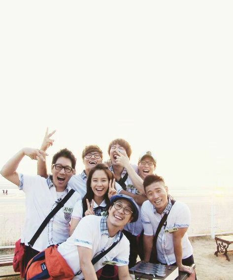 Running man. My energy. Running Man Funny, Running Man Cast, Monday Couple, Running Man Korea, Running Man Members, Running Man Korean, Ji Hyo Running Man, Kwang Soo, Korean Shows