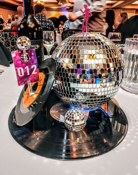 70th Birthday 70s Theme, Formal 50th Birthday Ideas, Motown Theme Party, Disco Gala, 70s Birthday Party Ideas, 40 Blows, 70s Themed Birthday Party, Motown Party, Soul Train Party