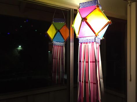 Tradition Diwali lantern made of bamboo sticks/skewers #akashkandil #kandil #Diwali #Lantern #OrigamiPaper #BambooLantern Akashkandil Designs, Diwali Lantern, Bamboo Lantern, How To Make Lanterns, Origami Paper, Skewers, Paper Lamp, Diwali, Lanterns