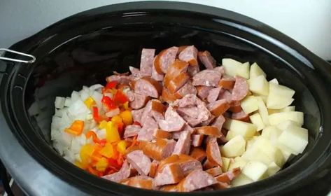 Smoked Sausage Potato Soup, Sausage Soup Crockpot, Potato Soup Video, Crockpot Sausage And Potatoes, Slow Cooker Pork Loin, Soup Dishes, Homemade Potato Soup, Sausage Potato Soup, Soup Video