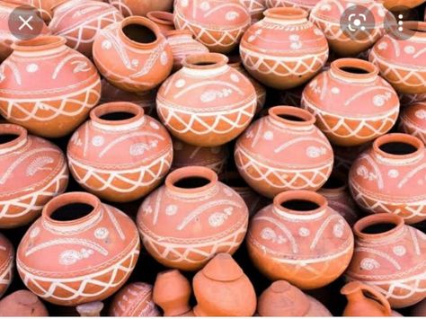 Water Pot Painting Ideas, Earthen Pots, Improve Kidney Function, Benefits Of Drinking Water, Storing Water, Cultural Crafts, Stomach Problems, Food Places, Water Storage