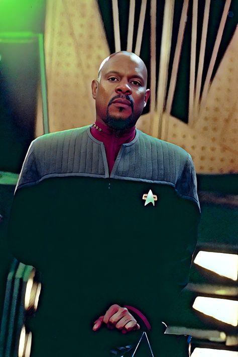 Benjamin Sisko, Avery Brooks, Star Trek Ds9, Star Trek Characters, Star Trek Universe, The Final Frontier, Beautiful Things, Star Trek, Trekking