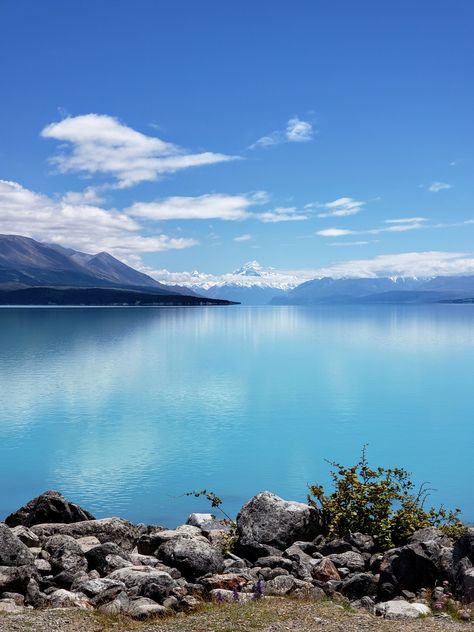 View of New Zealand's Southern Alps from Lake Pukaki Lake Pukaki New Zealand, Winter Portraits Photography, New Zealand Lakes, Winter Portraits, New Zealand South Island, Landscape Photography Nature, Nature Activities, New Zealand Travel, South Island