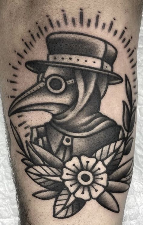 Traditional Plague Doctor Tattoo, American Traditional Tattoos Leg, Old Style Tattoos, Plague Doctor Tattoo, Dr Tattoo, Traditional Tattoo Black And White, Trad Flash, Shoulder Cap Tattoo, Doctor Tattoo