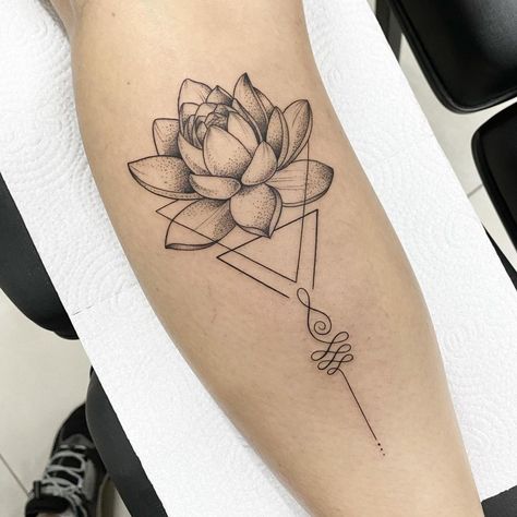 Lotus Flower Tattoo Small Simple, Geometric Lotus Tattoo Design, Lotus Mandala Tattoo Back, Mendala Tattoo, Geometric Lotus Tattoo, Mandala Lotus Tattoo, Ornamental Lotus Tattoo, Lotus Tat, Tattoo Ideas Tumblr