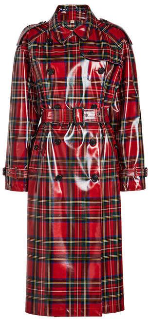 #affiliatead -- Burberry Laminated Tartan Coat in Wool -- #chic only #glamour always Tartan Coat, Tartan Clothing, Tartan Fashion, Burberry Coat, Artsy Style, Burberry Trench, Burberry Trench Coat, Wool Trench Coat, Tartan Fabric