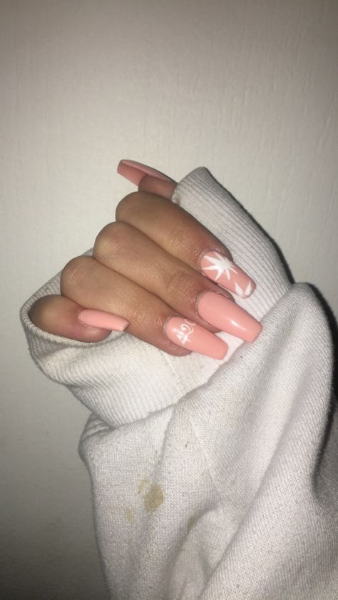 Money Nails, Easy Designs, Nails Stiletto, Diy Acrylic Nails, Nails Easy, Edgy Nails, Nails Design With Rhinestones, Dope Nail Designs, Long Acrylic Nails Coffin