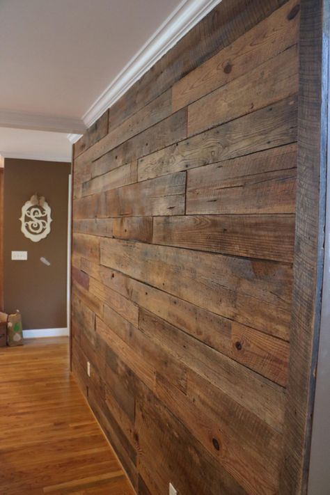 Headboard Kitchen, Wood Accent Wall Bedroom, Barnwood Accent Wall, Wood Shiplap Wall, Wood Walls Living Room, Reclaimed Wood Accent Wall, Wooden Accent Wall, Shiplap Wood, Wood Wall Design