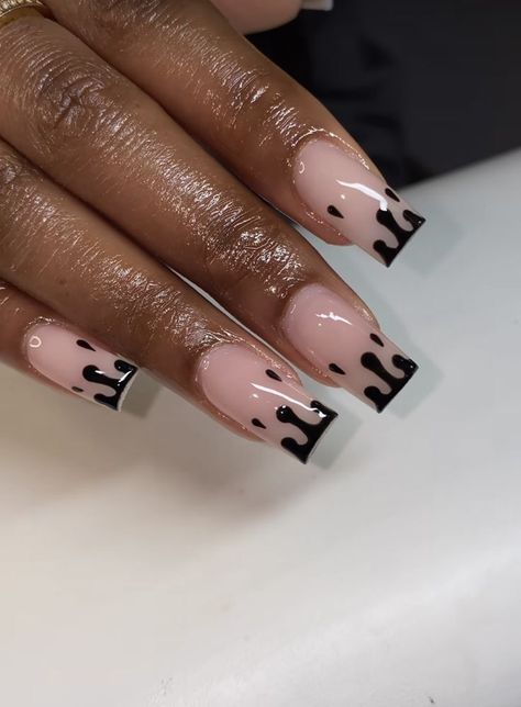 Short Black Biab Nails, Short Nails Acrylic Square Summer, Coffin Nail Art Designs, Nail Art For Short Nails, Coffin Nail Art, Art For Short Nails, Nail Art Easy, Disney Acrylic Nails, Nail Art Inspo