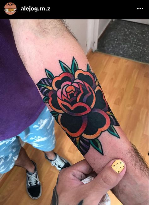 Traditional Tattoo Cover Up, Arm Cover Up Tattoos, Traditional Tattoo Flowers, Black Tattoo Cover Up, Traditional Tattoo Sleeve, Elbow Tattoos, Floral Tattoo Sleeve, Knee Tattoo, Tattoo Project