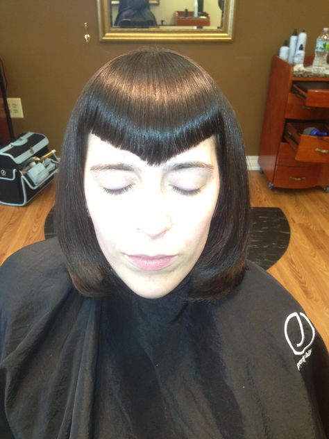 Client wanted Widow's peak bangs! Attempted to cut them herself! Widow Peak Bangs, Betty Bangs, Swoop Bangs, Straight Across Bangs, Widow's Peak, Fringe Bangs, Side Hairstyles, Black Witch, Popsugar Beauty