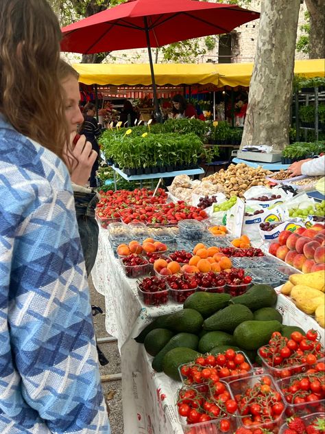 Food In Croatia, Split Aesthetic, Croatia Pictures, Croatia Aesthetic, Croatia Split, Croatia Summer, Hvar Croatia, Europe 2024, Fruit Market