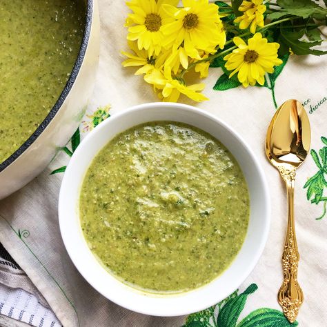 Kale And Mushroom Soup, Kale Mushroom Soup, Mushroom Kale Soup, Mushroom Kale, Kale Soup Recipes, Coconut Milk Soup, Creamy Mushroom Soup, Sweet Potato Gnocchi, Kale Soup