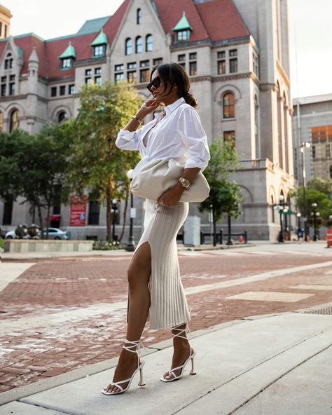 Fashion blogger mia mia mine wearing a matching skirt set by abercrombie with a white shirt and white lace up heels. #summeroutfit #matchingset #style Mid Skirt Outfits, Maria Vizuete, Abercrombie Outfits, Mia Mia Mine, Meeting Outfit, Mia Mia, Mid Skirt, Classic White Shirt, Chique Outfits