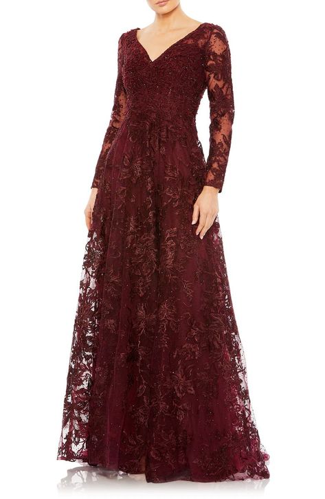 Formal Lace Dress, Dress Brokat, Mac Duggal Dresses, Mom Wedding, Embellished Gown, Long Sleeve Gown, Prom Designs, Designer Prom Dresses, Bride Gowns