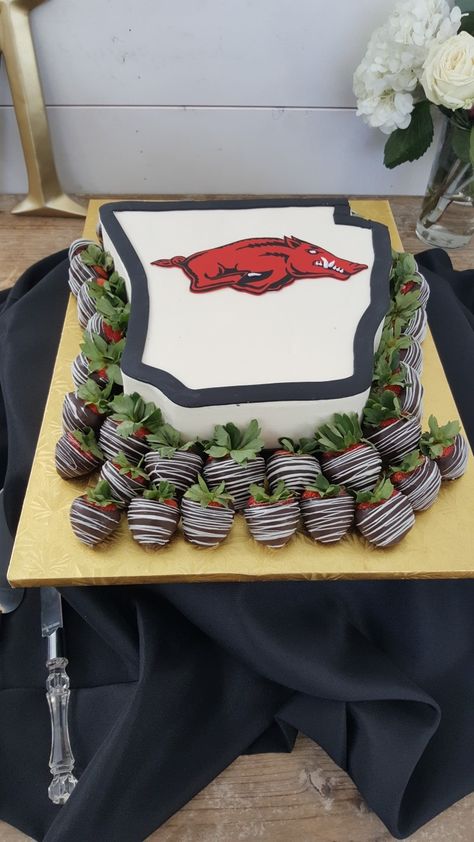 Cake by Jenny Layne Bakery Arkansas Razorback, Just Cakes, Grooms Cake, Arkansas, Wedding Cake, Hot Chocolate, Wedding Cakes, Cake