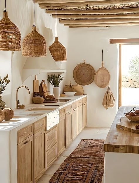 Puglia Kitchen Design, California Kitchen Aesthetic, Tulum Kitchen, California Kitchen, Kitchen Boho, Chic Beach House, Ranch Kitchen, Loft House Design, Inspiration Kitchen