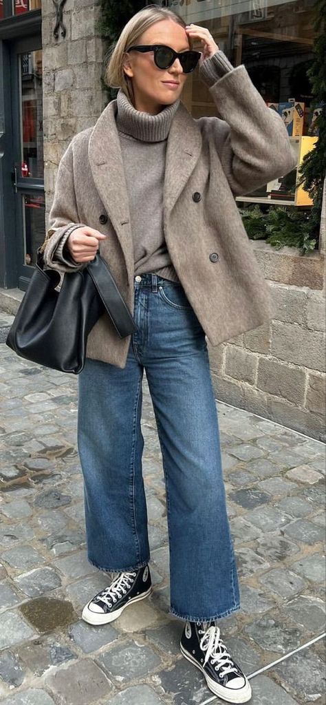 Vinter Mode Outfits, Looks Jeans, Look Adidas, Looks Pinterest, Corporate Outfits, Populaire Outfits, Outfits With Converse, Mode Casual, Stil Inspiration