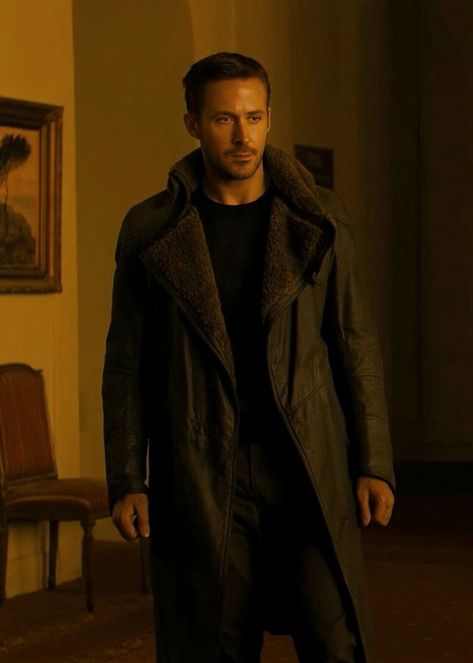 Blade Runner Outfit, Blade Runner Jacket, Officer K Blade Runner, Ryan Gosling Blade Runner 2049, Ryan Gosling Blade Runner, Ryan Gosling Barbie, Officer K, Bladerunner 2049, Roy Batty