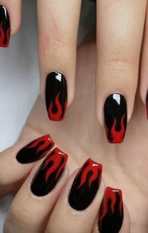 Flame Black Nails, Flame Nails Black And Red, Fire Nails Designs Red, Red And Black Nails Short Simple, Black Nails Red Flames, Black And Red Nails Ideas Goth, Red And Black Nails Aesthetic, Nail Fire Art, Black Nails Flames