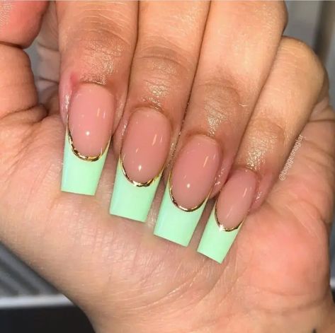 Mint Green French Tip Nails Acrylic, Mint Green Long Nails, Mint Green French Tip Nails Short, Mint Green Tips Nails, Melon Green Nails, Mint Green Nails French Tip, Mint Green Nails With Gold, Mint Green Nails Acrylic, Mint French Tip Nails