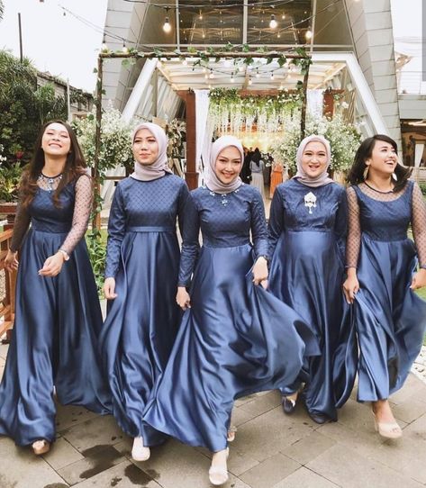 Gaun Bridesmaid Hijab, Baju Bridesmaid Modern Hijab, Baju Bridesmaid Hijab, Hijab Bridesmaid, Bridesmaid Dresses Hijab, Renda Kebaya, Braidsmaid Dresses, Dresses Hijab, Hijab Dress Party