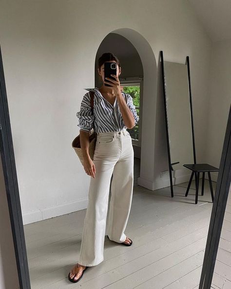 White Wide Leg Jeans, Wide Leg Jeans Outfit, Style Wide Leg Pants, White Jeans Outfit, Effortlessly Chic Outfits, Jeans Outfit, Mode Inspo, Looks Style, Casual Summer Outfits