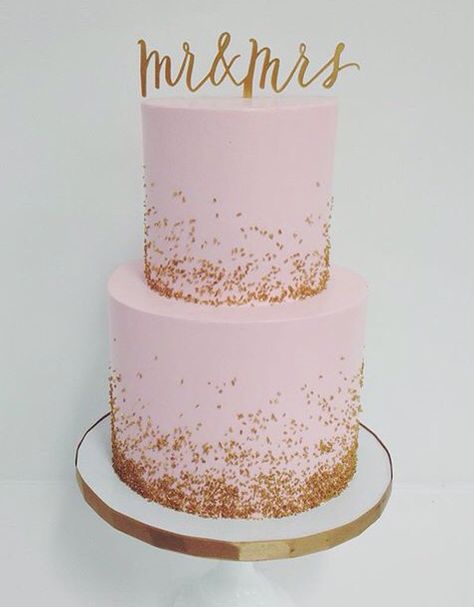 Simple pink & gold wedding cake - #sweetsaucyshoppe Pink And Gold Sweet 16, Pink Gold Wedding Cake, Cake Pink And Gold, Gold Baby Shower Cake, Pink Gold Wedding, 12th Birthday Cake, Mr And Mrs Cake, Peach Baby Shower, 13 Birthday Cake