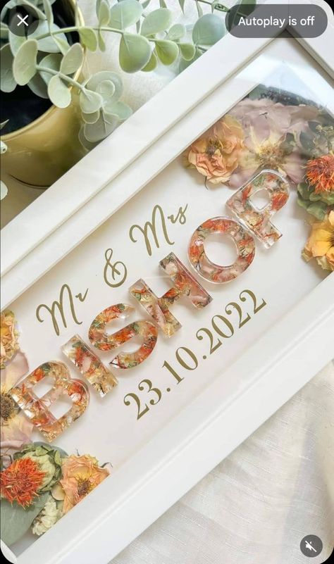 Crafty Fun Group | Does anyone know of a simple, small word printer machine (like Cricut) that is easy to use | Facebook Resin Wedding Gift Ideas, Resin Personalized, Resin Wedding, Wedding Welcome Table, Preserve Flowers, Seni Resin, Cricut Business, Resin Product, Display Family Photos