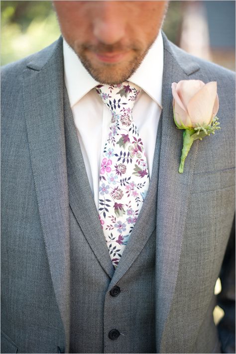 groom style ideas. i only like this tie and nothing else lol!! the suit looks old and the rose is hugh! too much! Tuxedo Ideas, Grooms Attire, Wedding Boards, Modern Groom, Mens Wedding Attire, Groom Ties, Tie Tie, Formal Fashion, Grey Suit