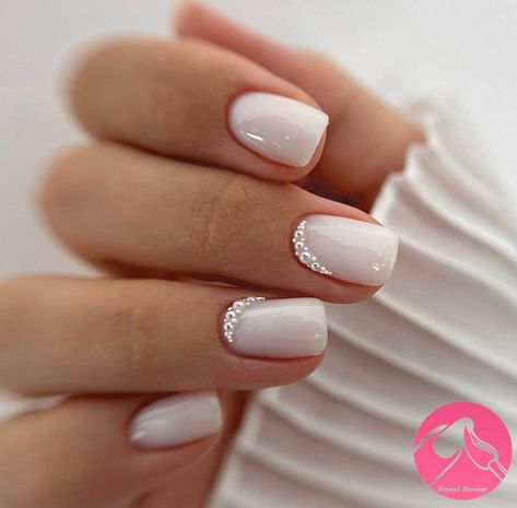 Simple Nail Designs Acrylic, Nail Shapes Square, Subtle Nails, Easy Nails, Simple Acrylic Nails, Pearl Nails, Nail Idea, Nail Forms, Short Acrylic Nails Designs