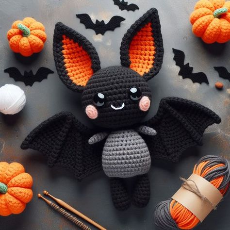 Crocheted Halloween, Crochet Halloween Patterns Free, Crochet Bat, Halloween Plush, Fall Crochet, Fall Crochet Patterns, Crochet Halloween, Bat Pattern, Halloween Crochet Patterns