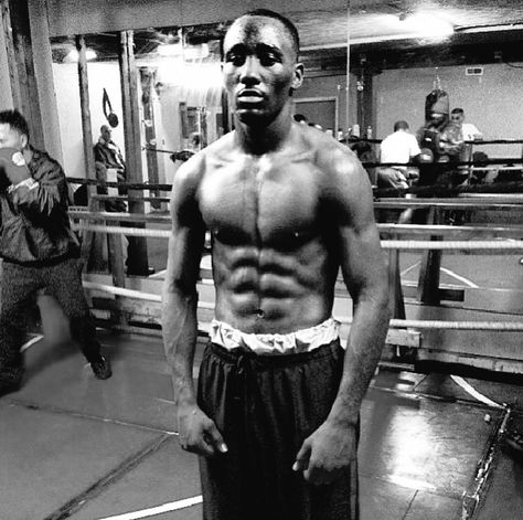 Terrence Crawford: Only Benavidez Worth Talking About Is David #Featured #JoseBenavidezJr #allthebelts #boxing Terrence Crawford, Boxer Quotes, Mma Motivation, Boxing Legends, Mike Tyson Boxing, Muhammad Ali Quotes, Terence Crawford, Roberto Durán, Roy Jones Jr