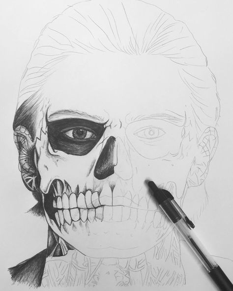 Tate Langdon Sketch, Friday The 13th Drawing, Tate Langdon Drawing, Drawing Celebrities, Dream Drawings, Skull Drawing Sketches, Biro Drawing, Dream Drawing, Horror Drawing