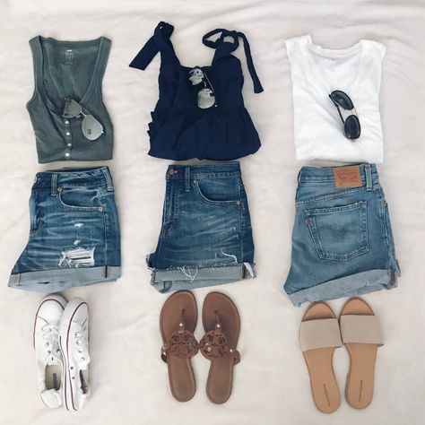 Casual Styles, Womens Tops Summer, Cute Summer Outfits, Casual Summer Outfits, Mode Inspiration, Shoes And Accessories, Spring Summer Outfits, Outfits Casuales, Cute Casual Outfits