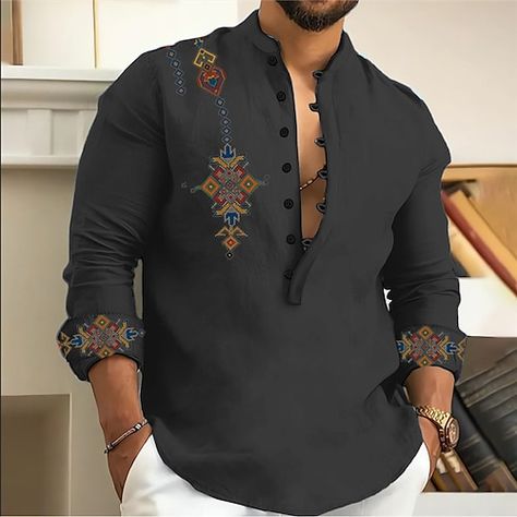 Unique Shirt Designs For Men, Soft Streetwear, Mens Shirts Online, Mens Printed Shirts, Men Fashion Casual Shirts, Streetwear Mode, Linen Fashion, Prints Vintage, Men Stylish Dress