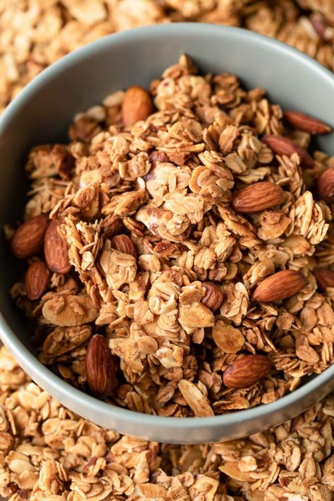 Oatmeal And Yogurt, Frittata Breakfast, Almond Granola Recipe, Yogurt Bowls, Granola Cookies, Healthy Gluten Free Breakfast, Granola Recipe Homemade, Almond Granola, Gluten Free Breakfast