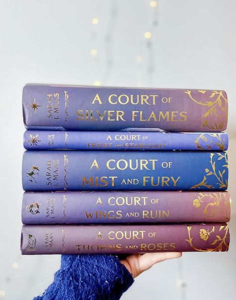 Acotar Book Binding, Acosf Nessian, Binding Ideas, Court Of Mist And Fury, Pretty Books, Fiction Books Worth Reading, Court Of Thorns And Roses, Fantasy Books To Read, Unread Books