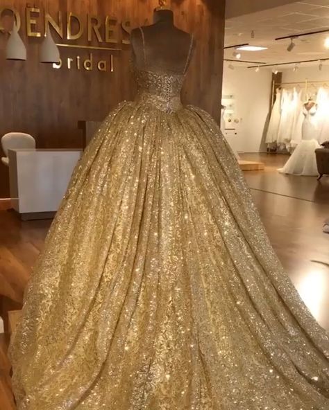 facf9f743b083008a894eee7baa16469desc45498861ri Open Back Prom Dress, Ball Gown Princess, Back Prom Dress, Gown Princess, Ball Gowns Princess, Dress Luxury, Spaghetti Strap Prom Dress, Lace Evening Dresses, Gowns With Sleeves